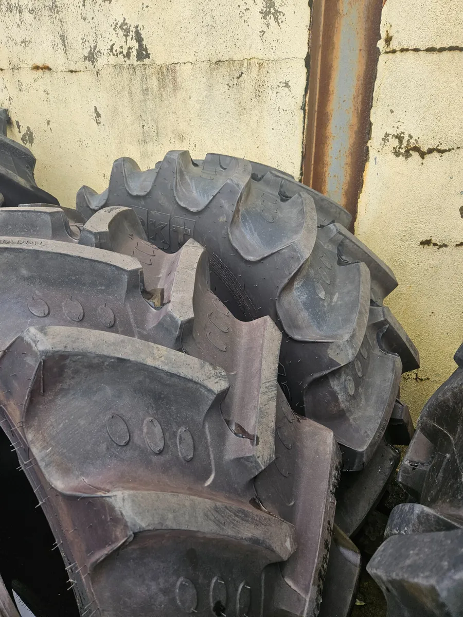 AgriMax Tyres 420/85×28 - Image 2