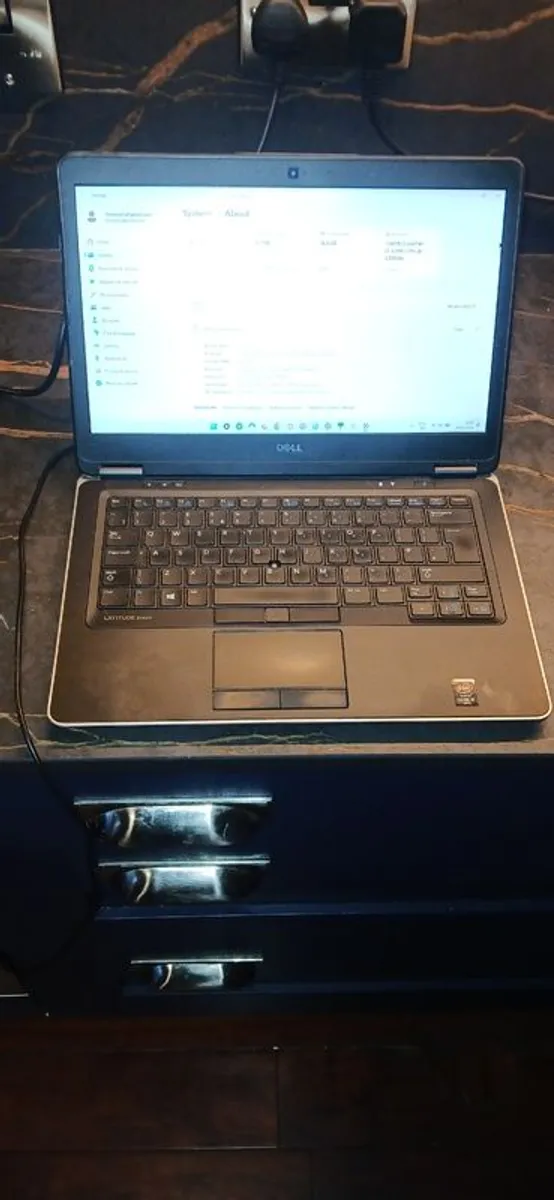 Dell Latitude E7440  Windows 11 !!!!! - Image 1