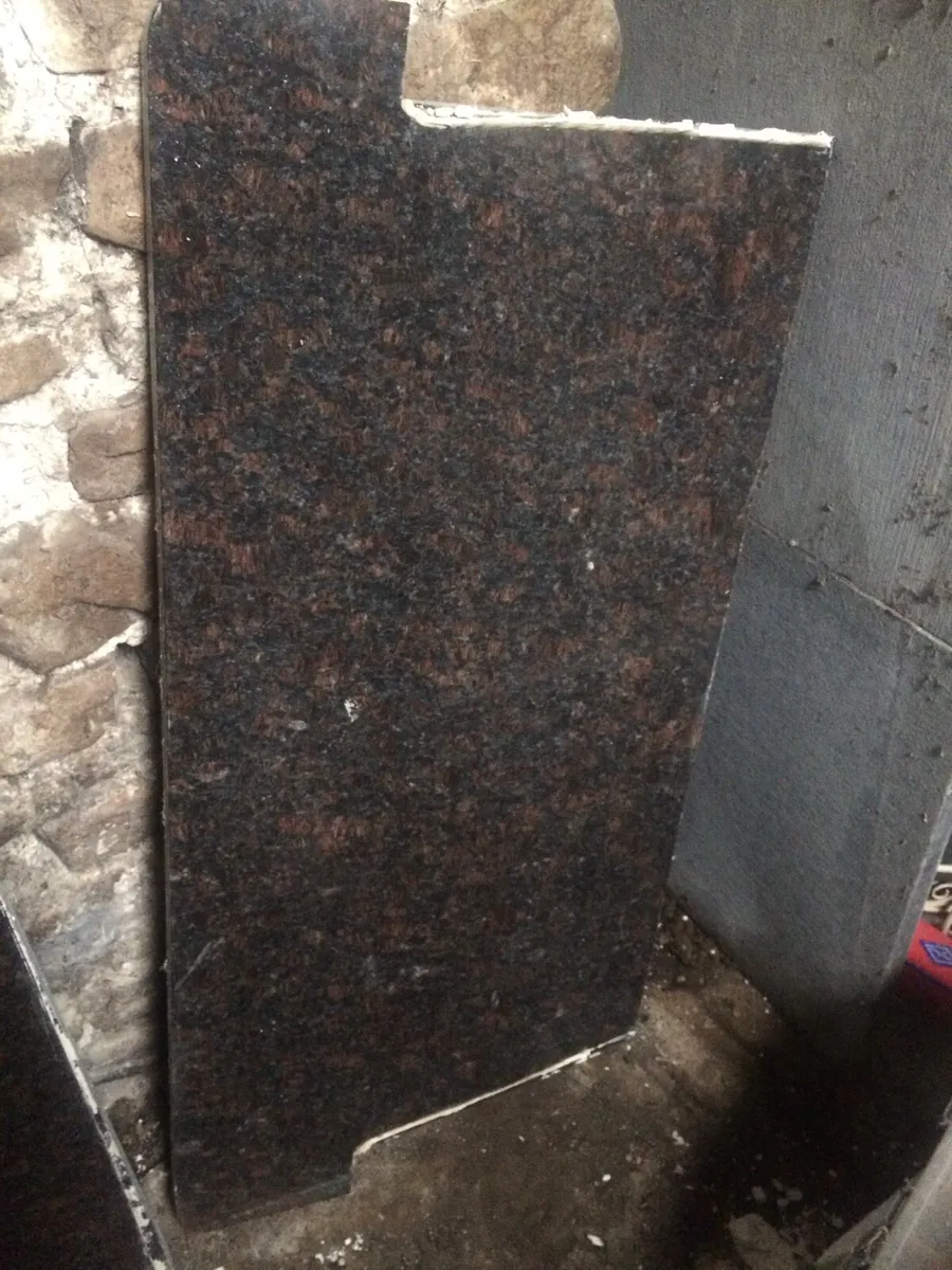 Granite worktop - Image 1