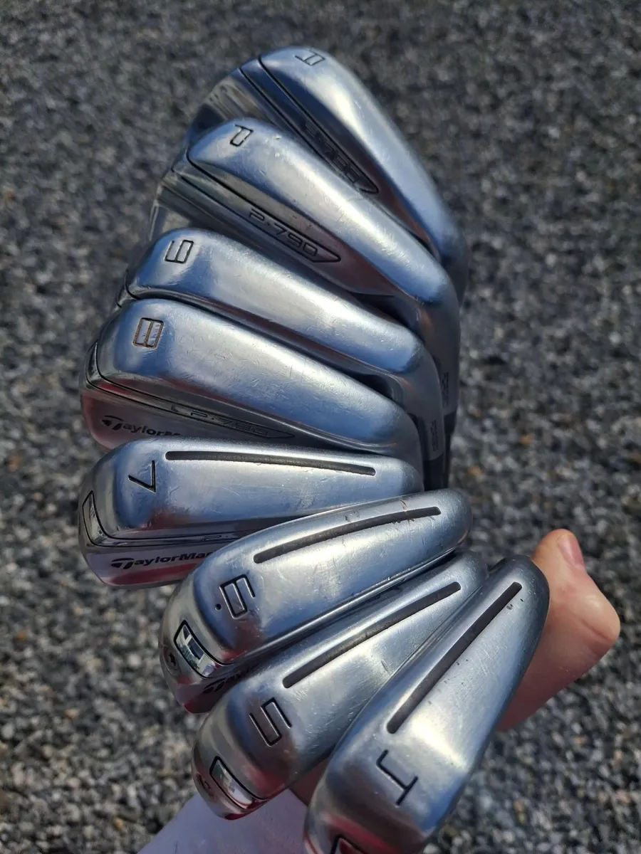 Taylormade p790 irons - Image 1