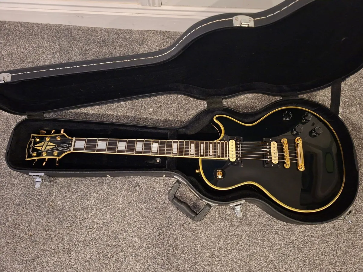 Les Paul Custom, Black Beauty, Japan - Image 1