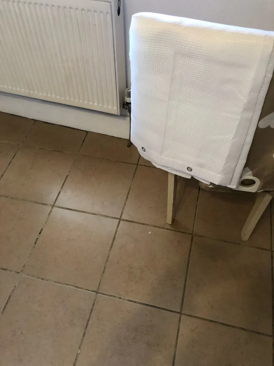 Shower curtains and rail - Image 2