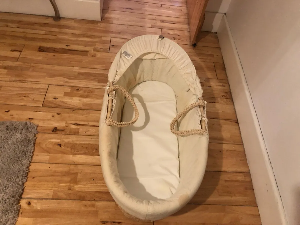 Moses basket - Image 2
