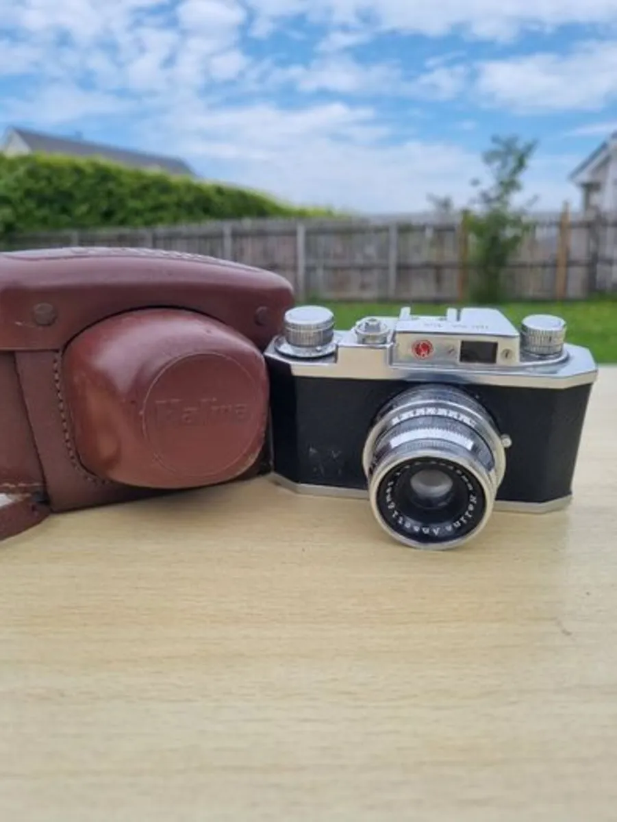 Vintage camera Halina 35X - Image 2