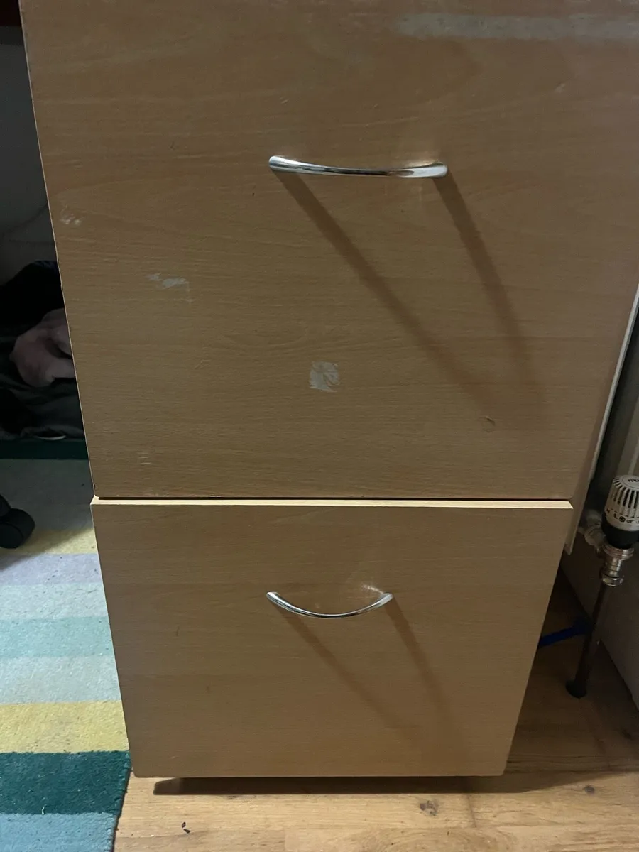 2 drawer filling cabinet - Image 1