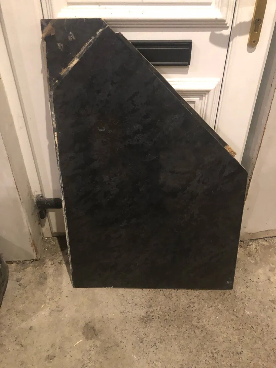 Kitchen worktop - Image 2