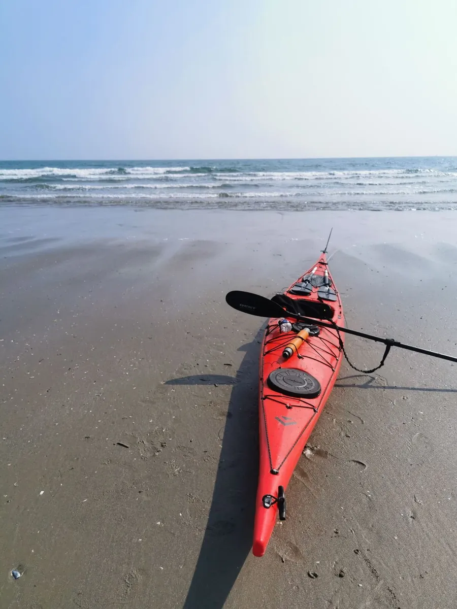 Sea kayak - Image 1