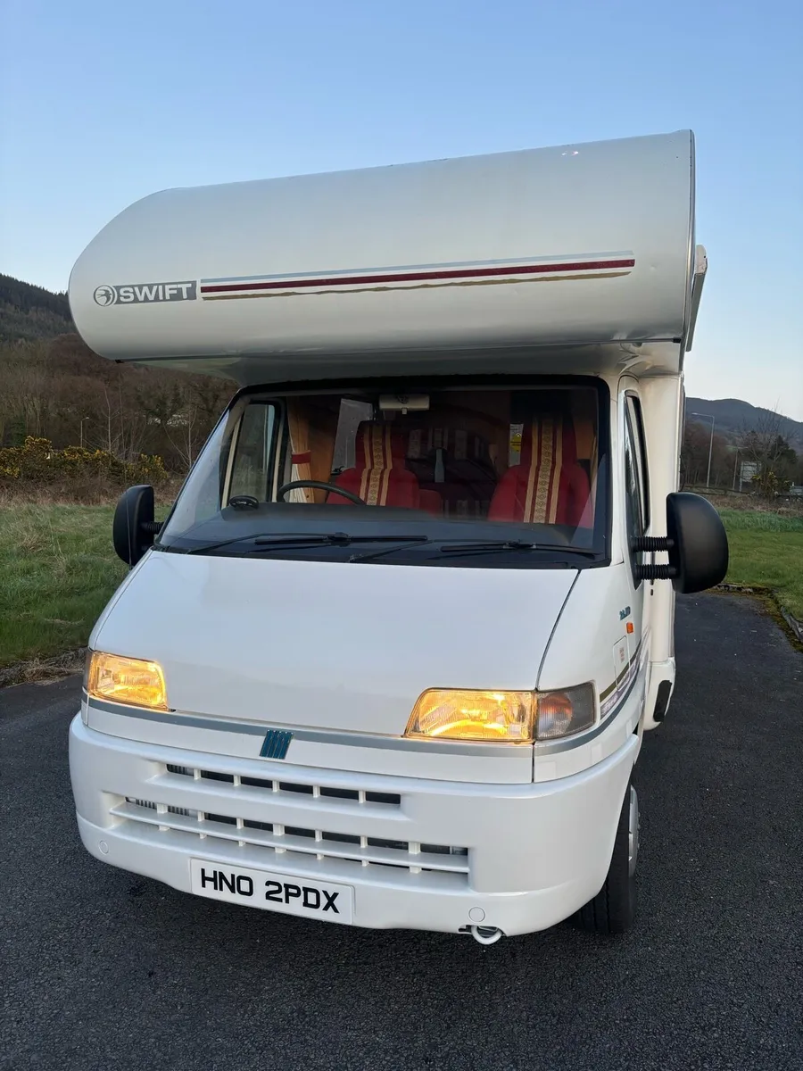 FIAT DUCATO 2.8 SWIFT LIFESTYLE 4 berth year 2003 - Image 2