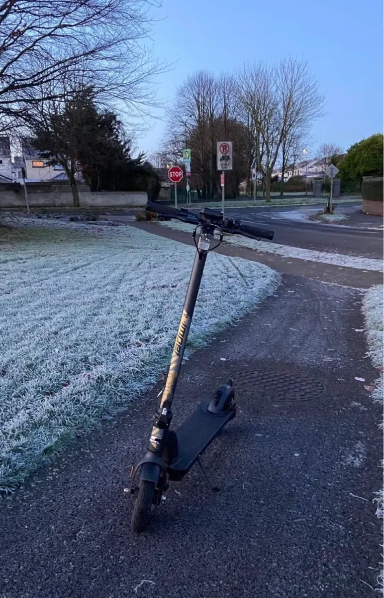 Scooter - Image 2