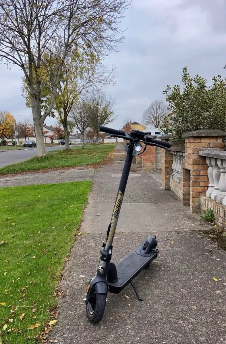 Scooter - Image 3
