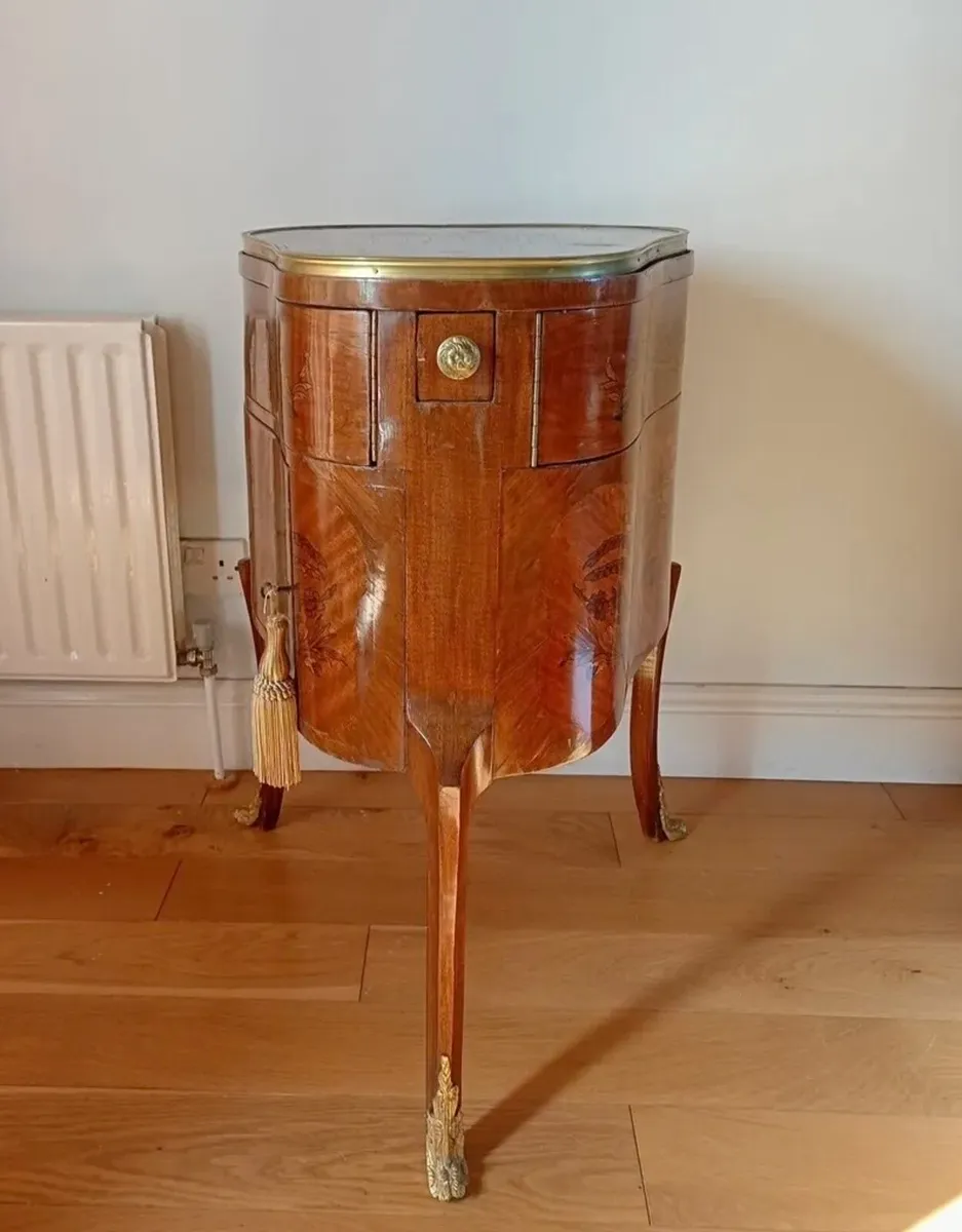 Antique Vernis Martin Heart Shaped dresser - Image 1