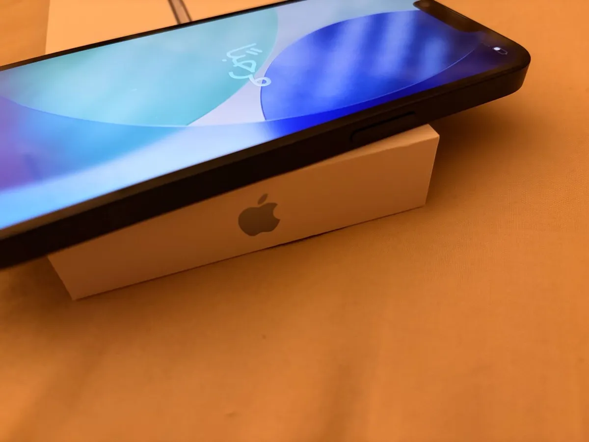 iPhone 14 Black - Image 3