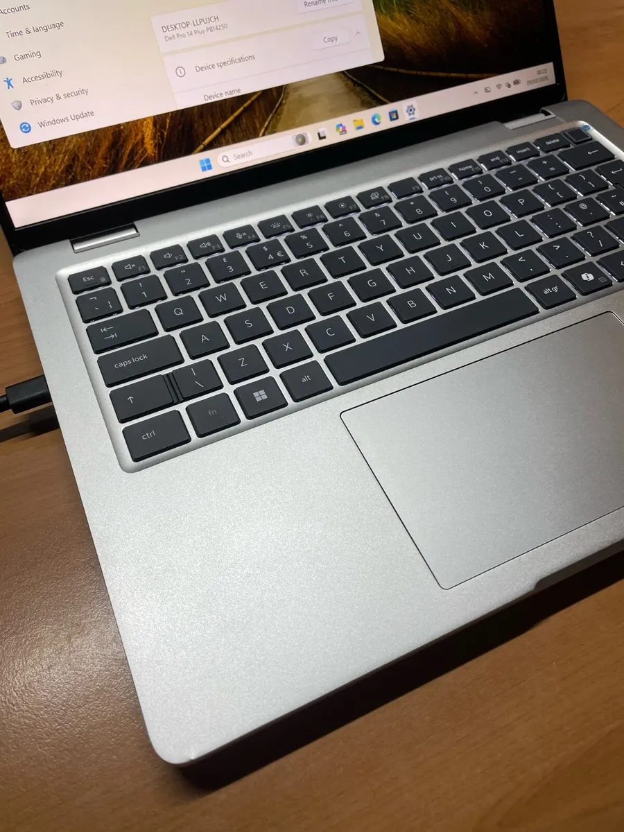 Dell High end U7 32gb ram 512 ssd w11 - Image 3