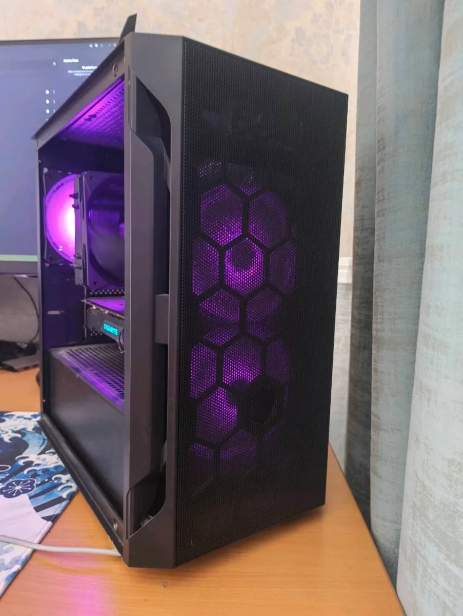 Gaming PC Ryzen 5 5600
GTX 1660 Super - Image 3