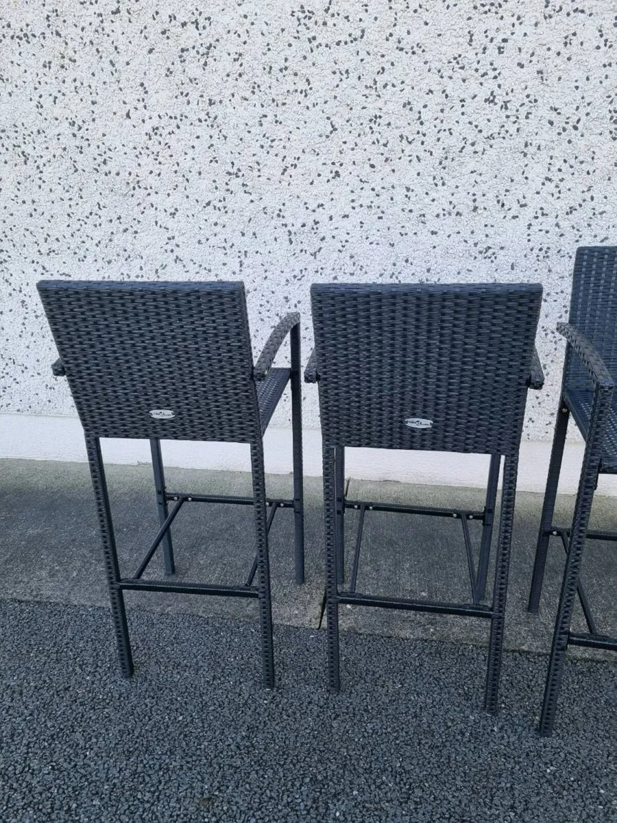 Bar Stools black rattan - Image 3