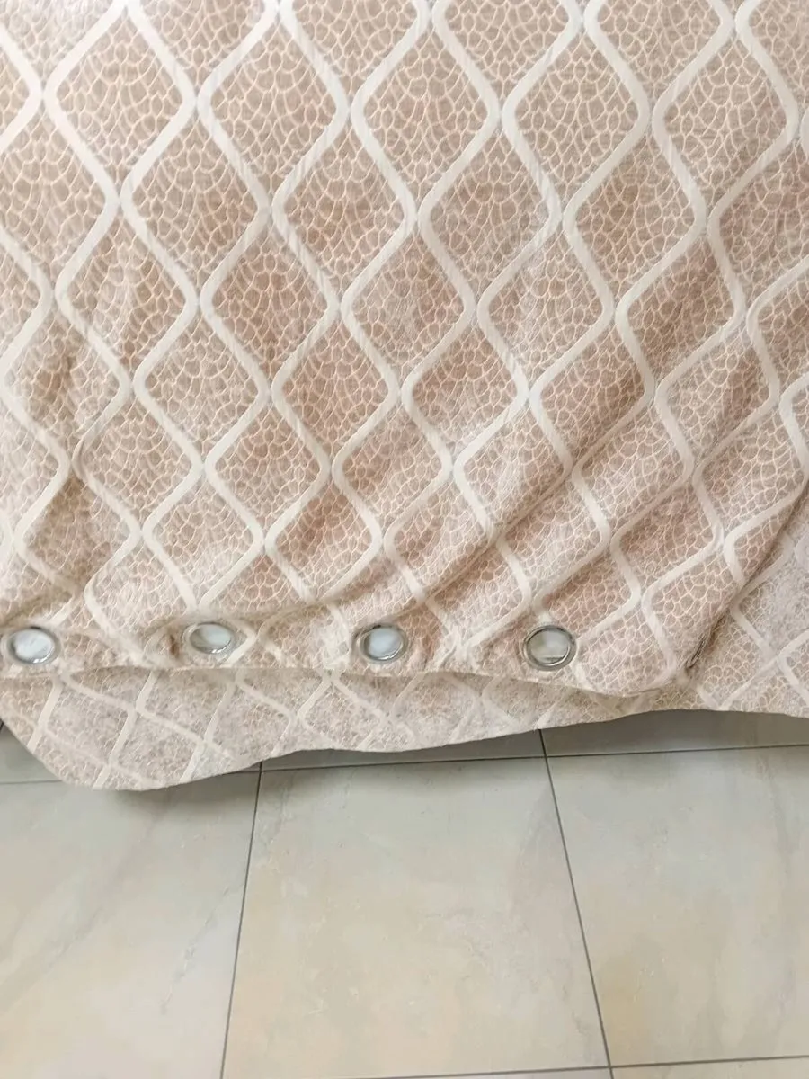 HEAVY PATIO DOOR CURTAIN - Image 1