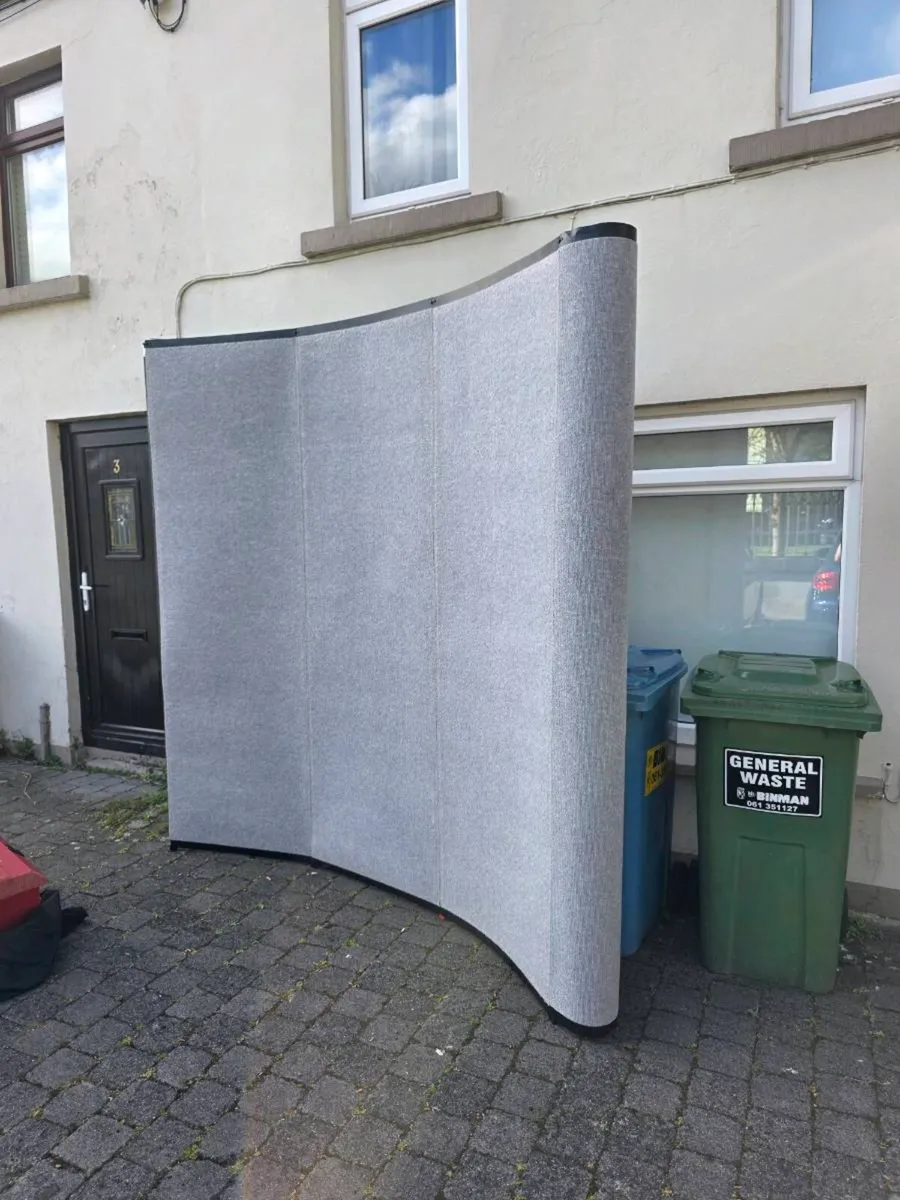 10ft Fabric Trade Show Display Stand - Image 1