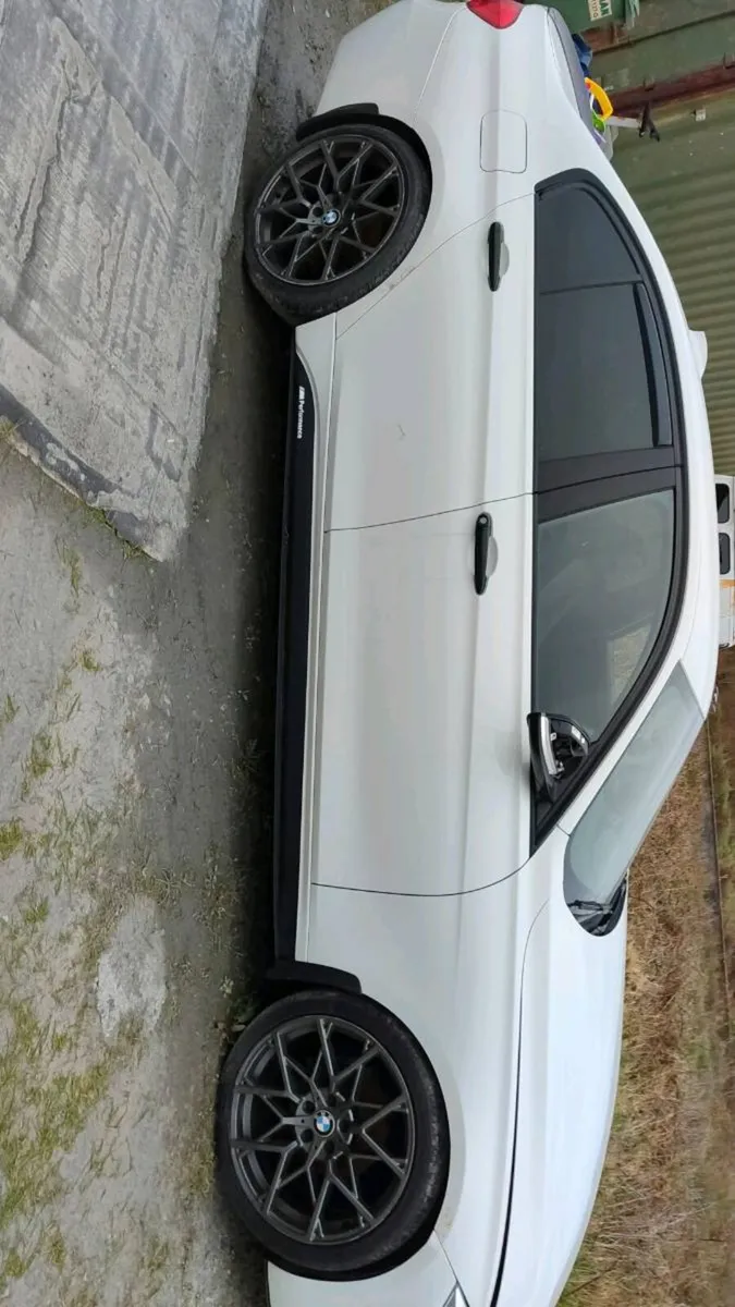 BMW 3 series f30 - Image 3