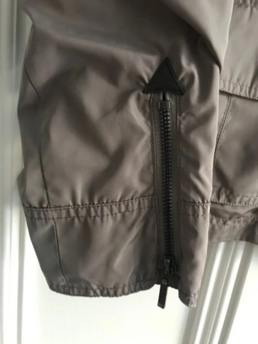 BRAND NEW Ladies M&S Jacket: Size 12/14 - Image 3