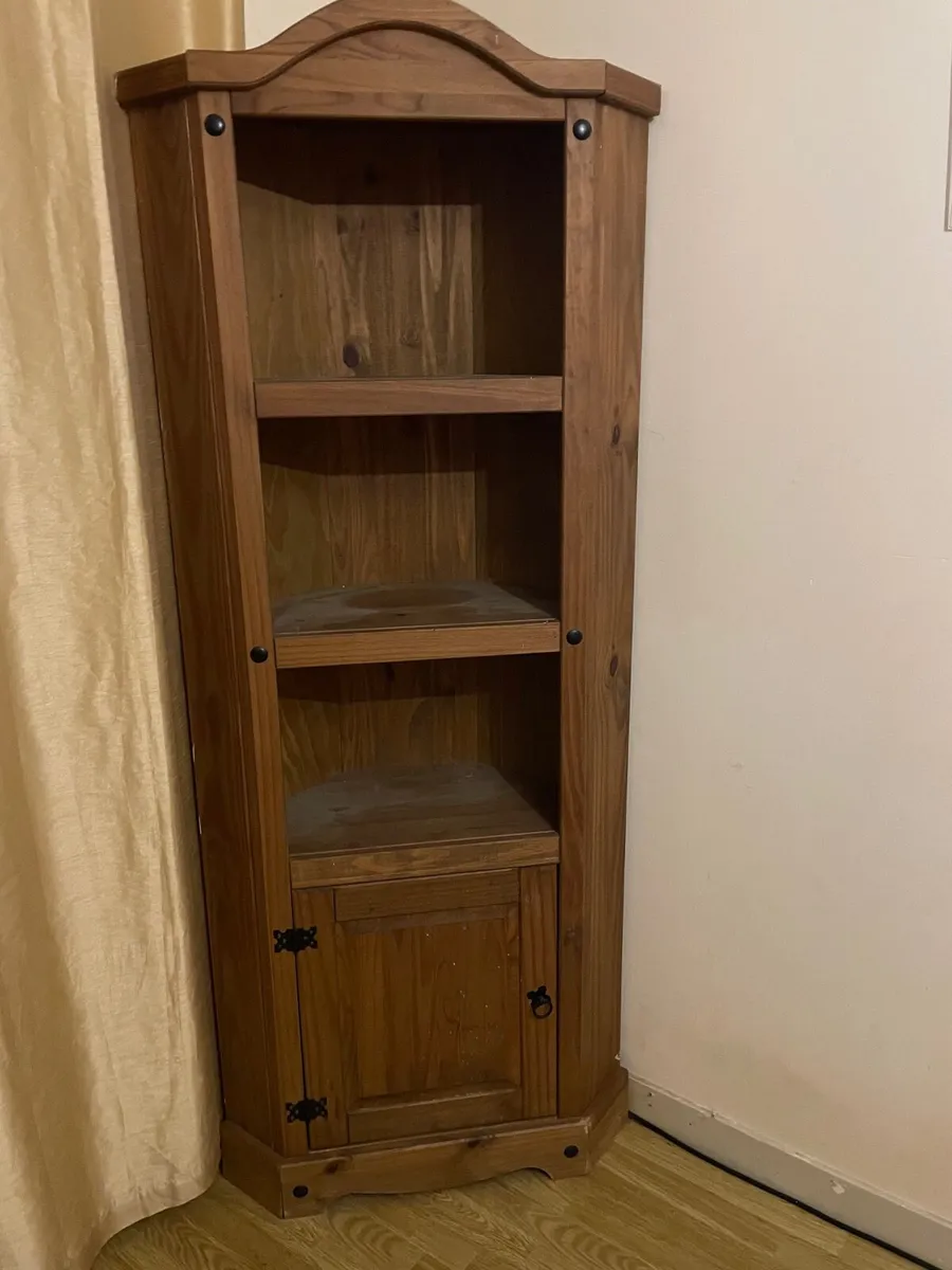 House holds - Image 2