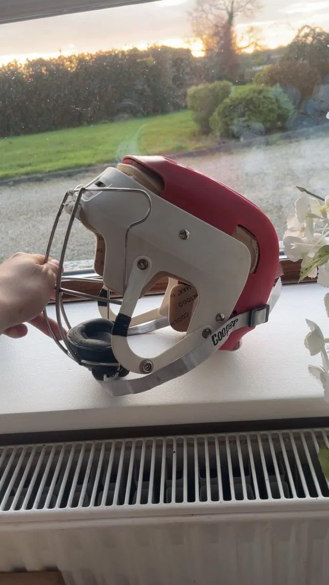 Hurling helmet sk100 - Image 2