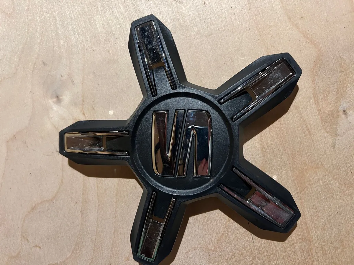 Seat ibiza centre cal - Image 1