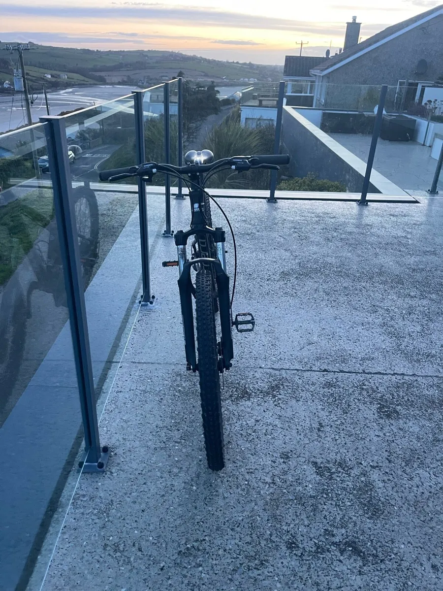 Mountain bike - Image 2