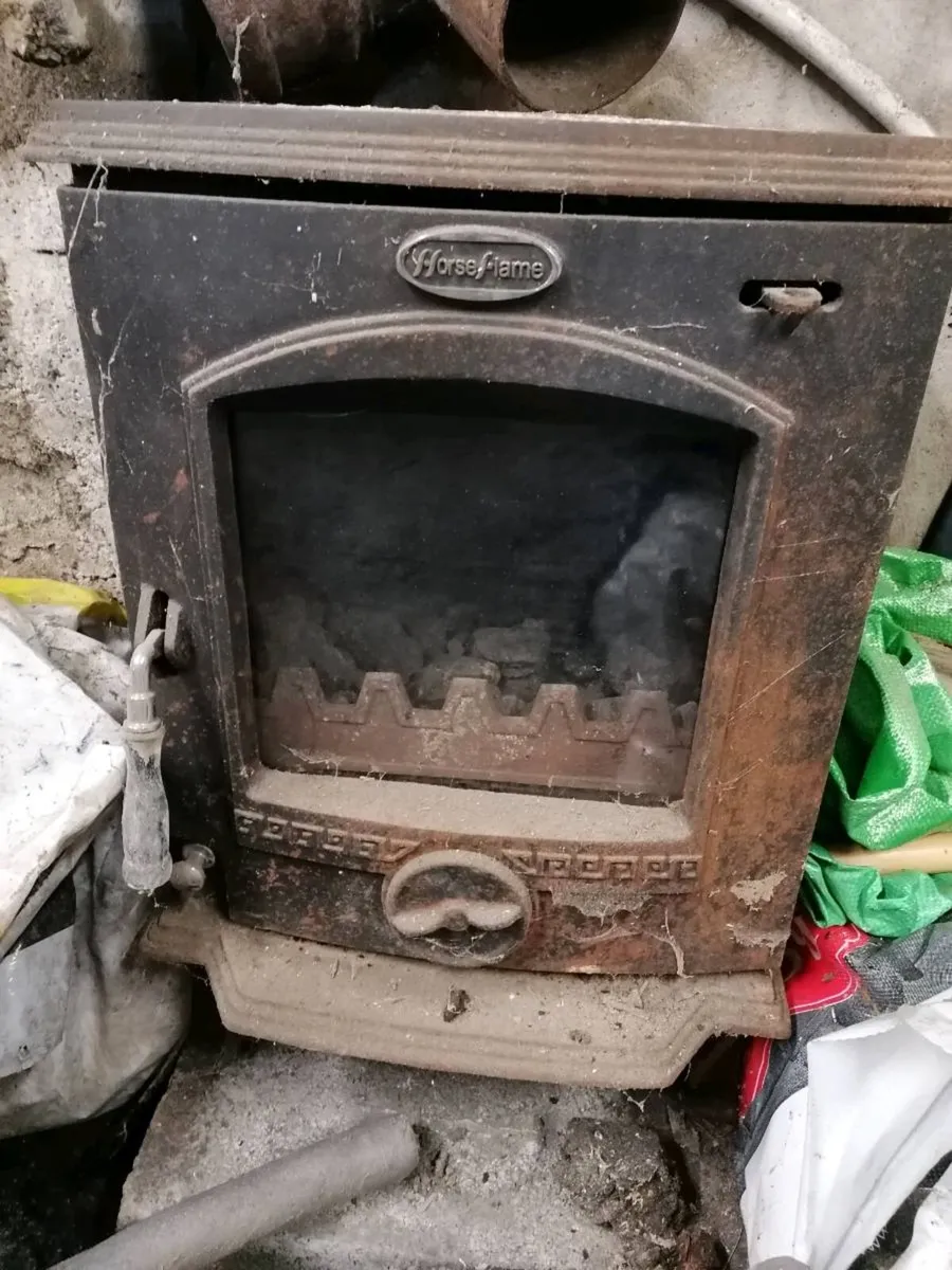 Stove with back boiler - Image 1