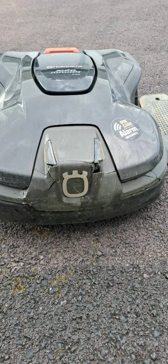Husqvarna 415X Automower – Needs Repair - Image 4