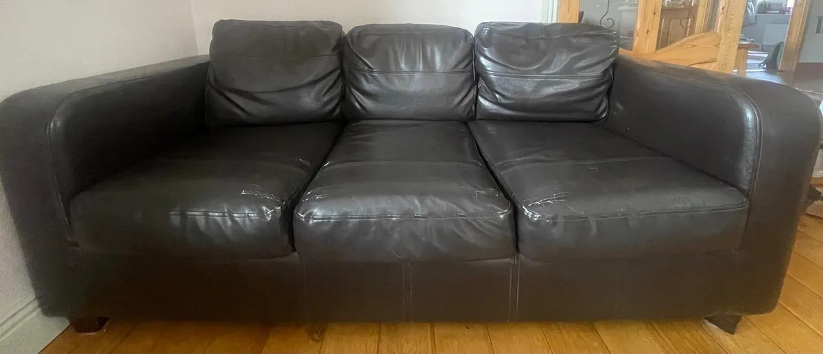 Brown leather couch - Image 2