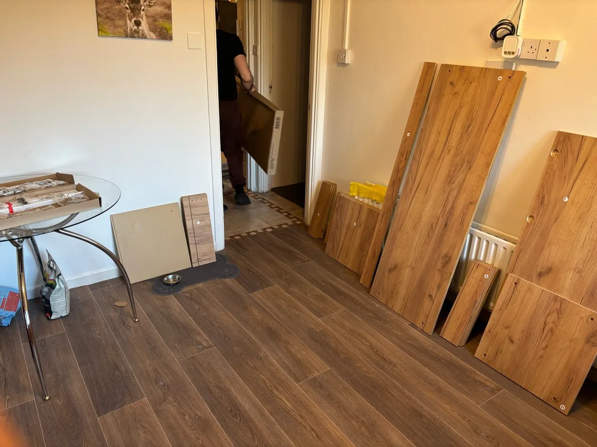 Furniture assembly - Image 3