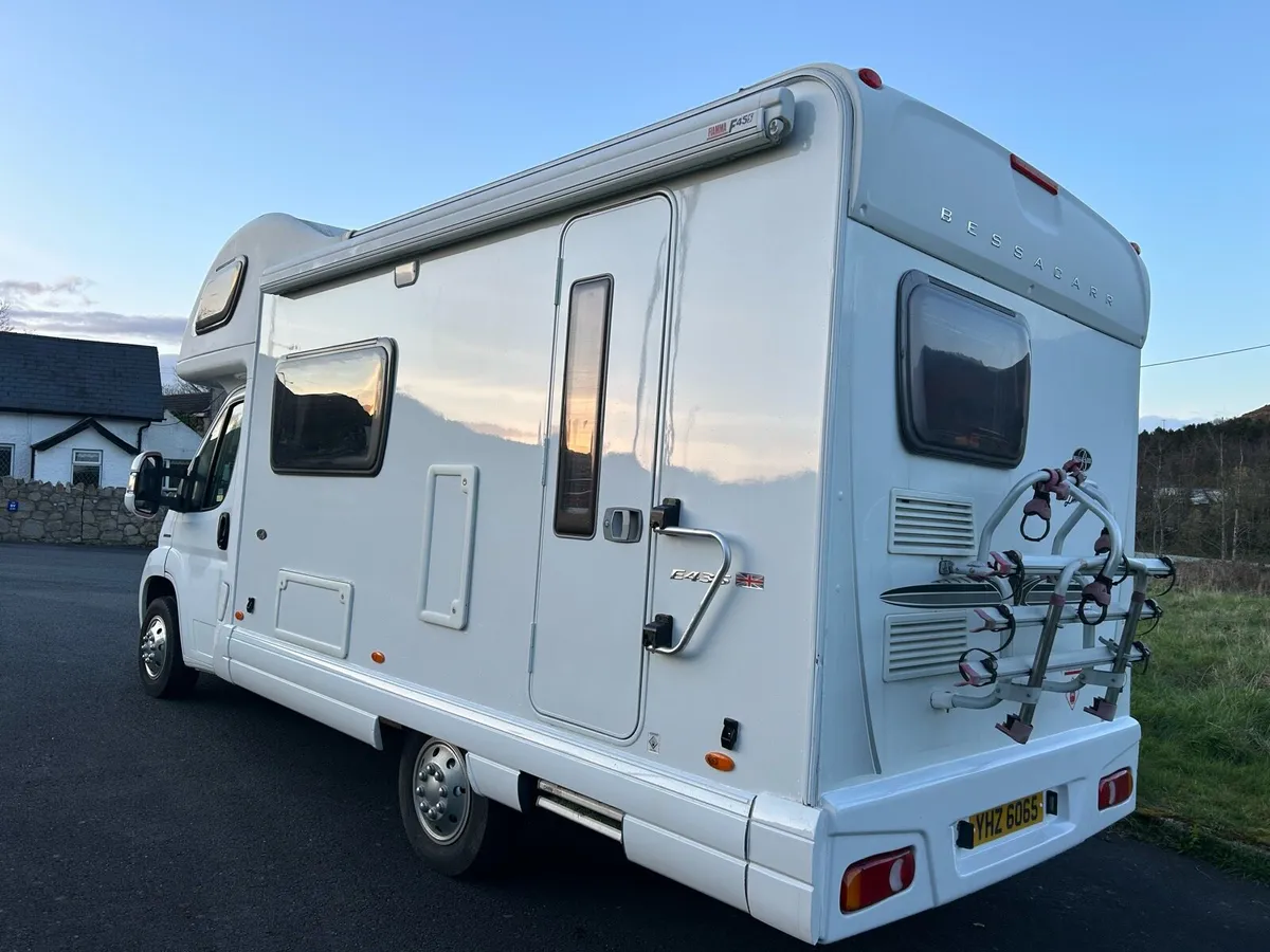 2009 NI REG BESSACARR E435 🇮🇪5BIRTH - Image 3