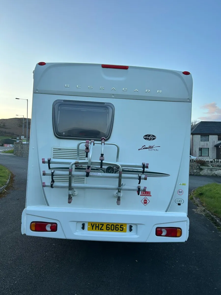 2009 NI REG BESSACARR E435 🇮🇪5BIRTH - Image 4