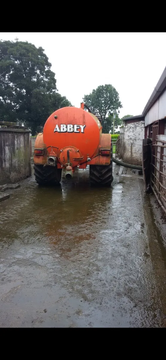 Abbey 2250 tank - Image 4