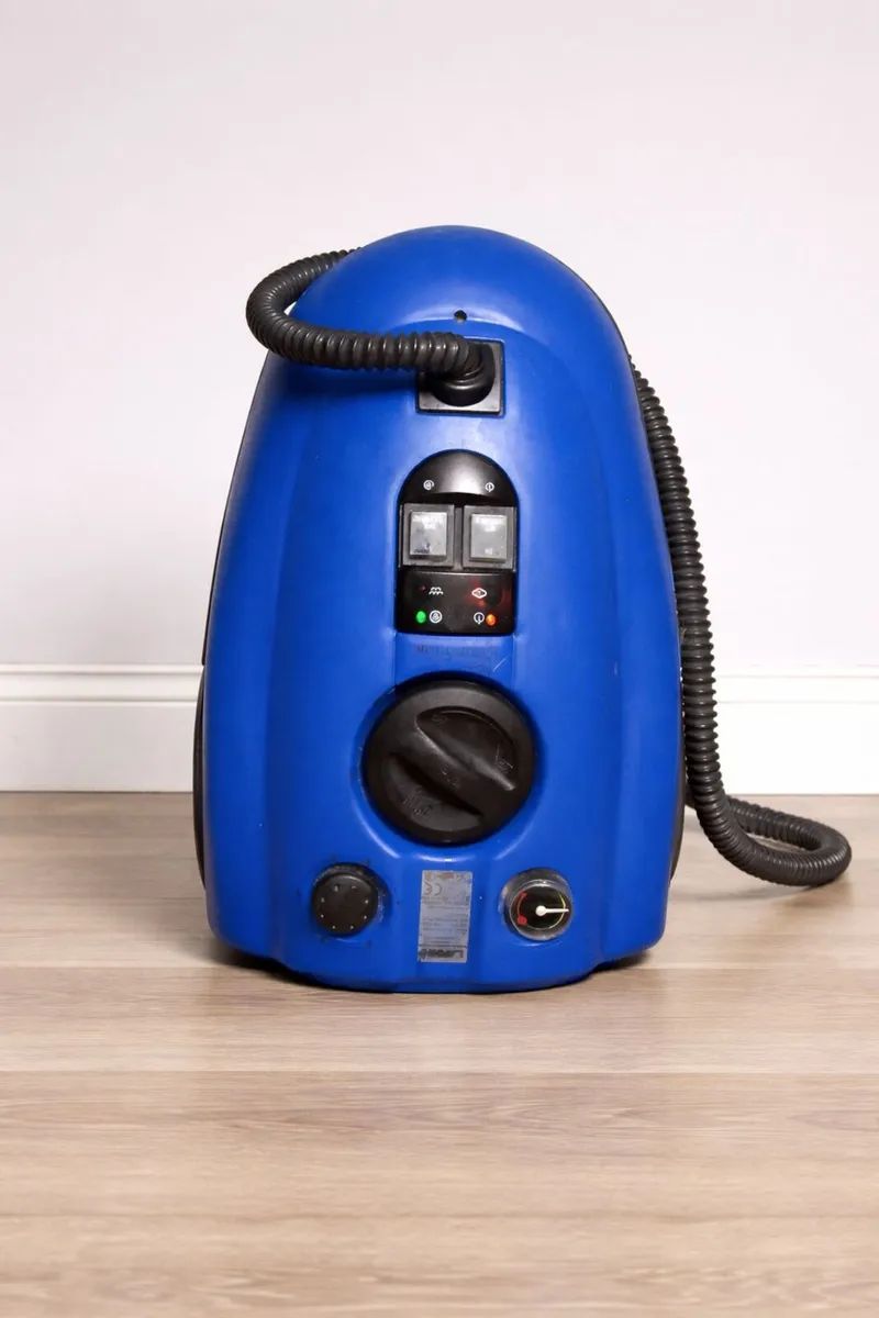 Steam Cleaner – Full Set with Attachments - Image 2