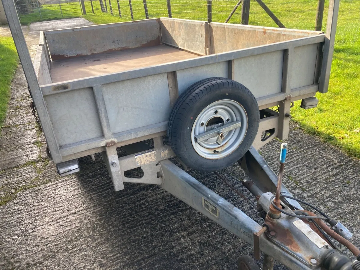 Flatbed trailer - Image 1