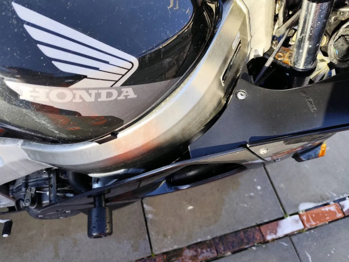Honda fireblade - Image 2