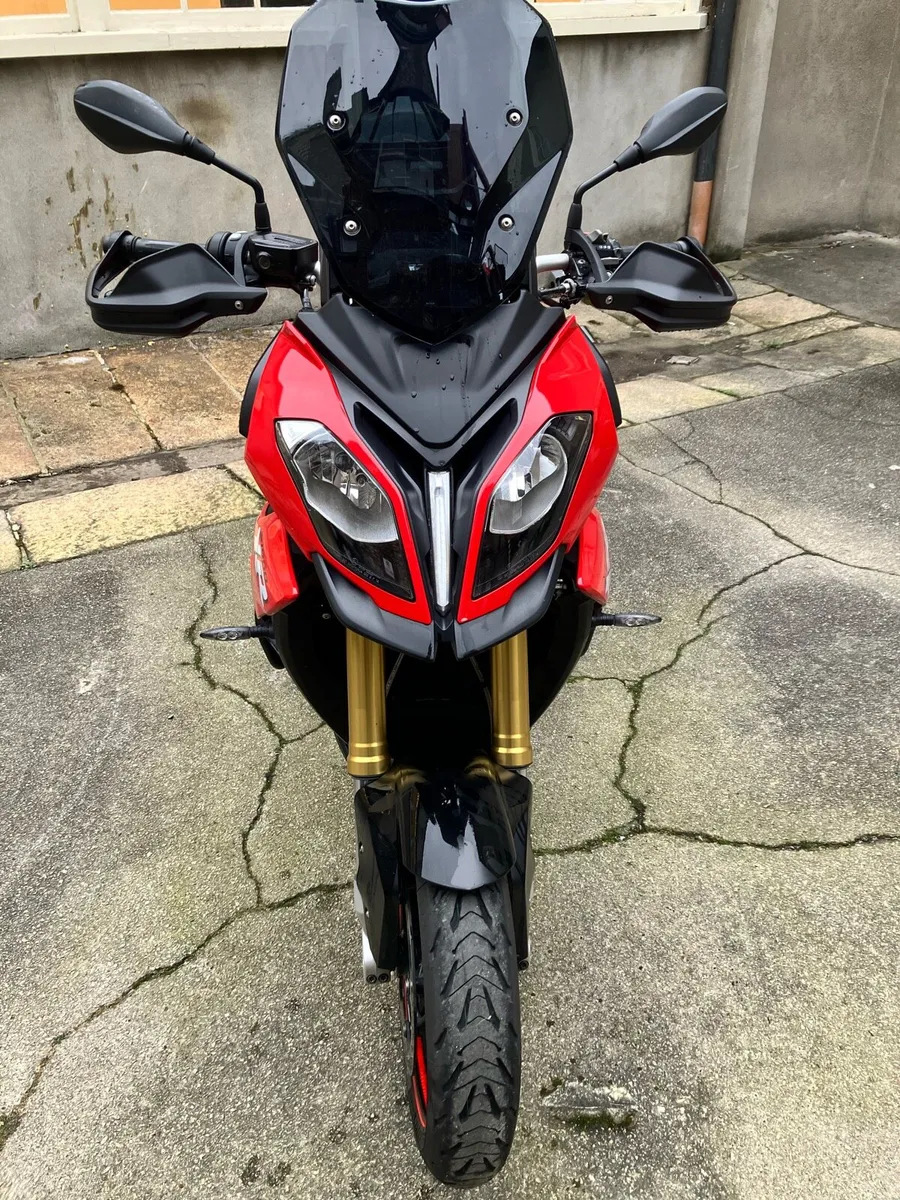 S 1000 XR [162-D] only 14,000km - Image 1