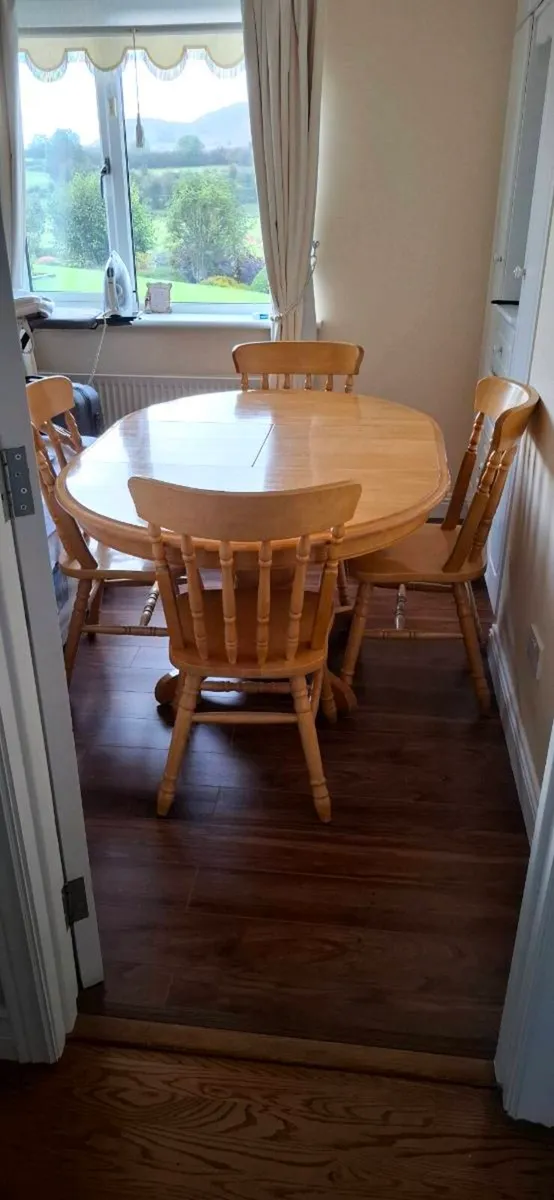 Extendable Kitchen Table and Chairs - Image 2