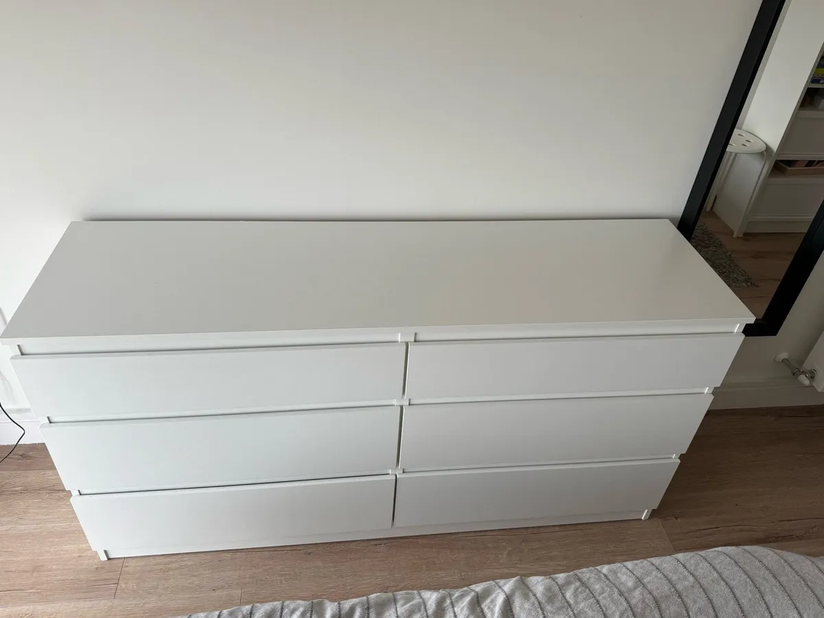 Chest of 6 drawers - Image 1