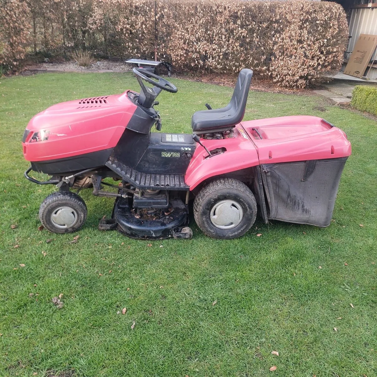 Castlegarden lawnmower - Image 3