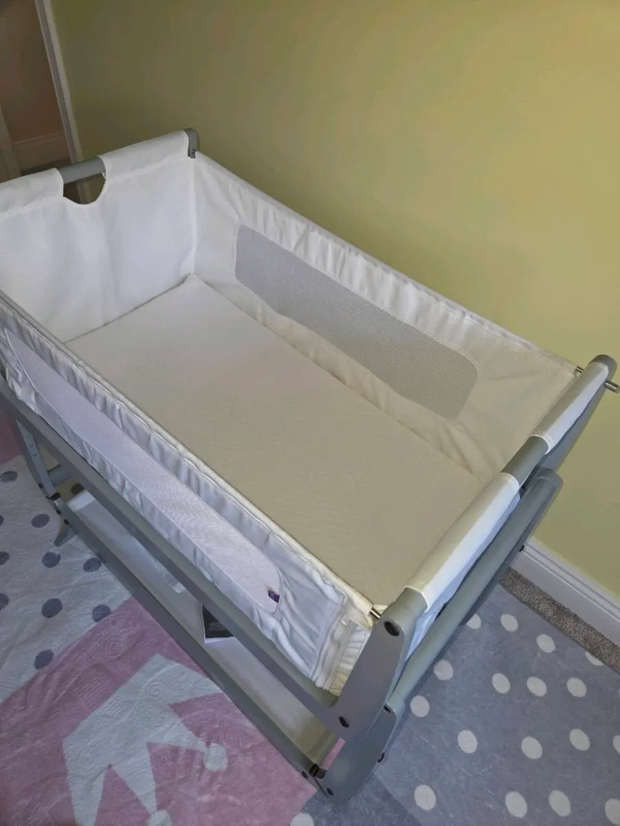 Snuzpod 3 Co-sleeper - Image 2