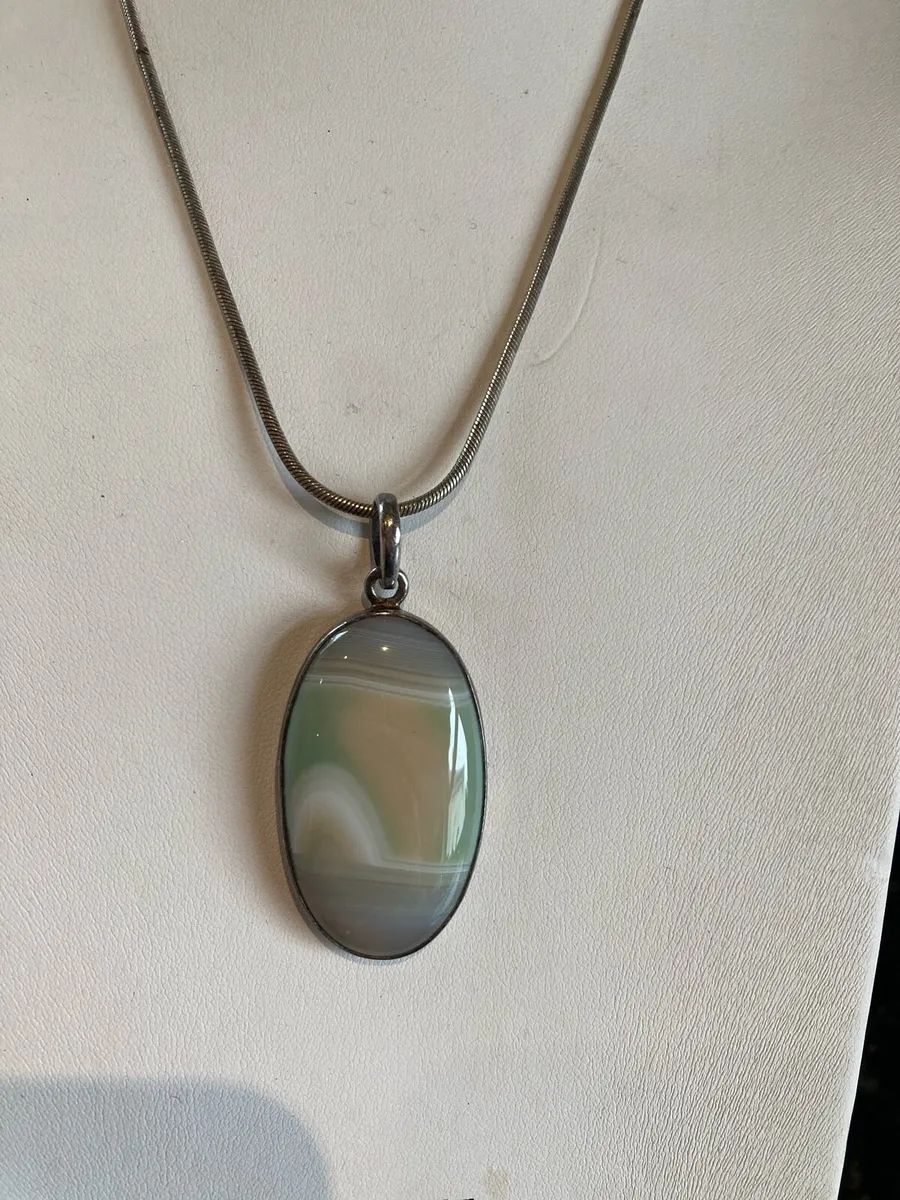 Sandstone Sterling Silver pendant & chain - Image 2