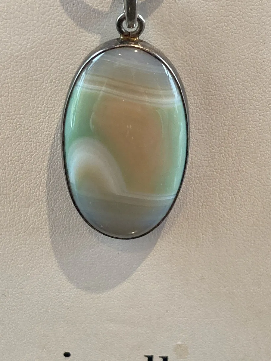 Sandstone Sterling Silver pendant & chain - Image 3