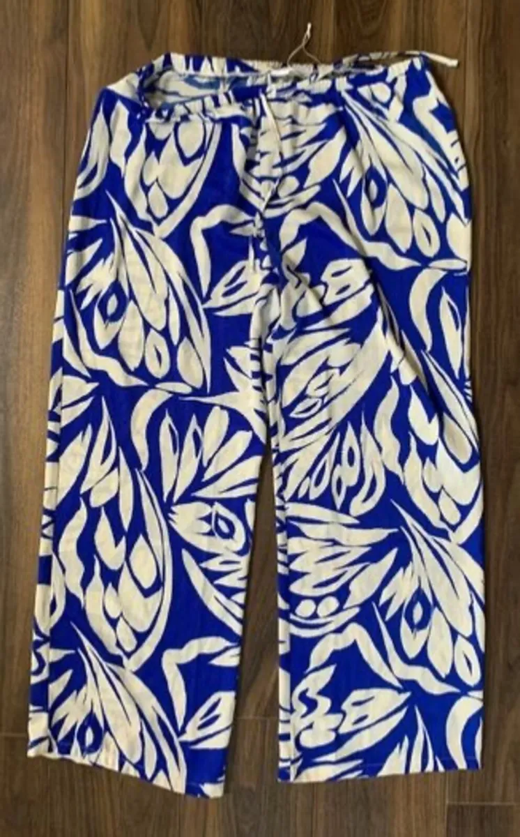 Ladies Satin Trousers/Lounge wear: S 12-14-16 - Image 3