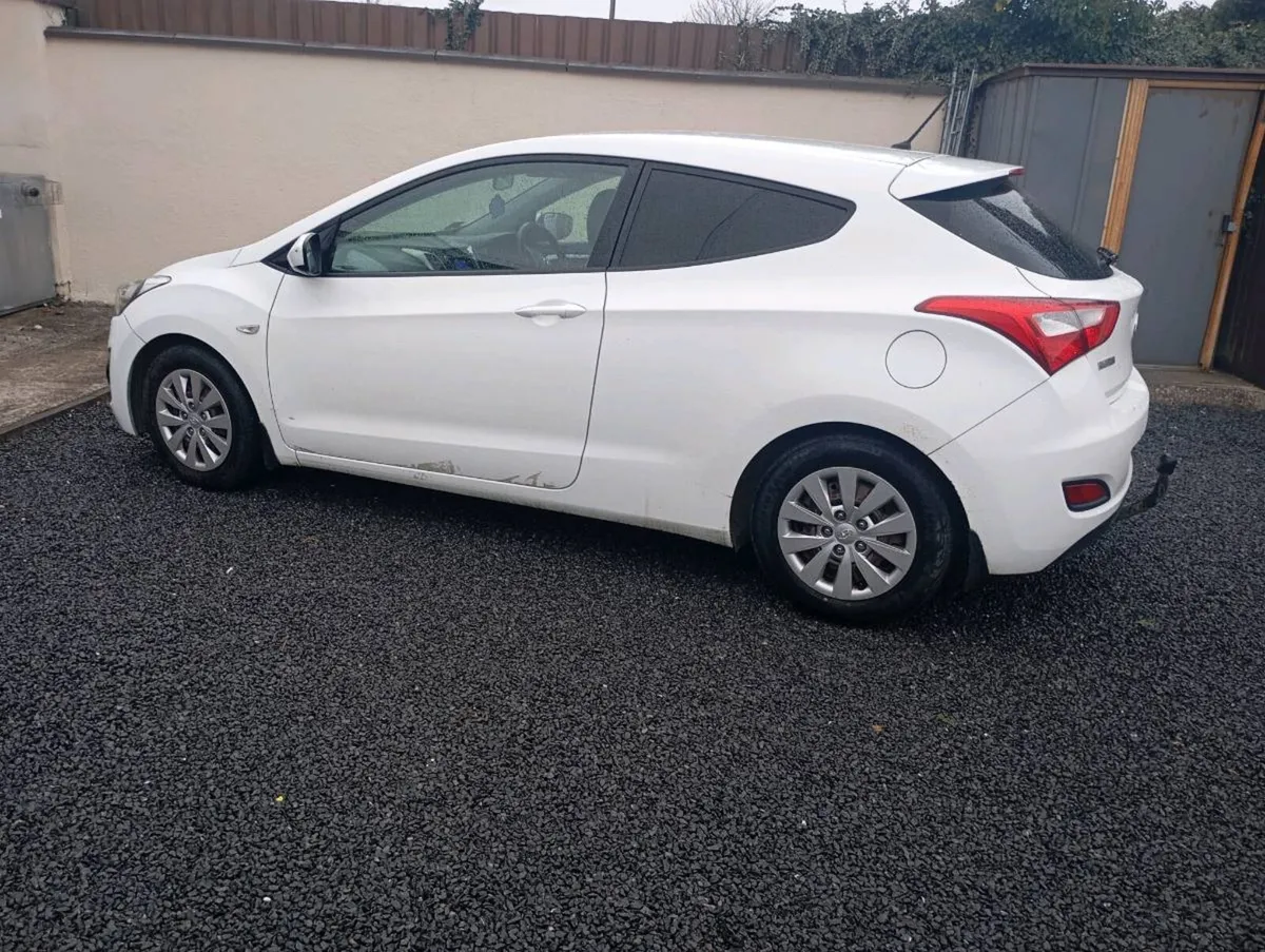 Hyundai i30 van 151 - Image 3