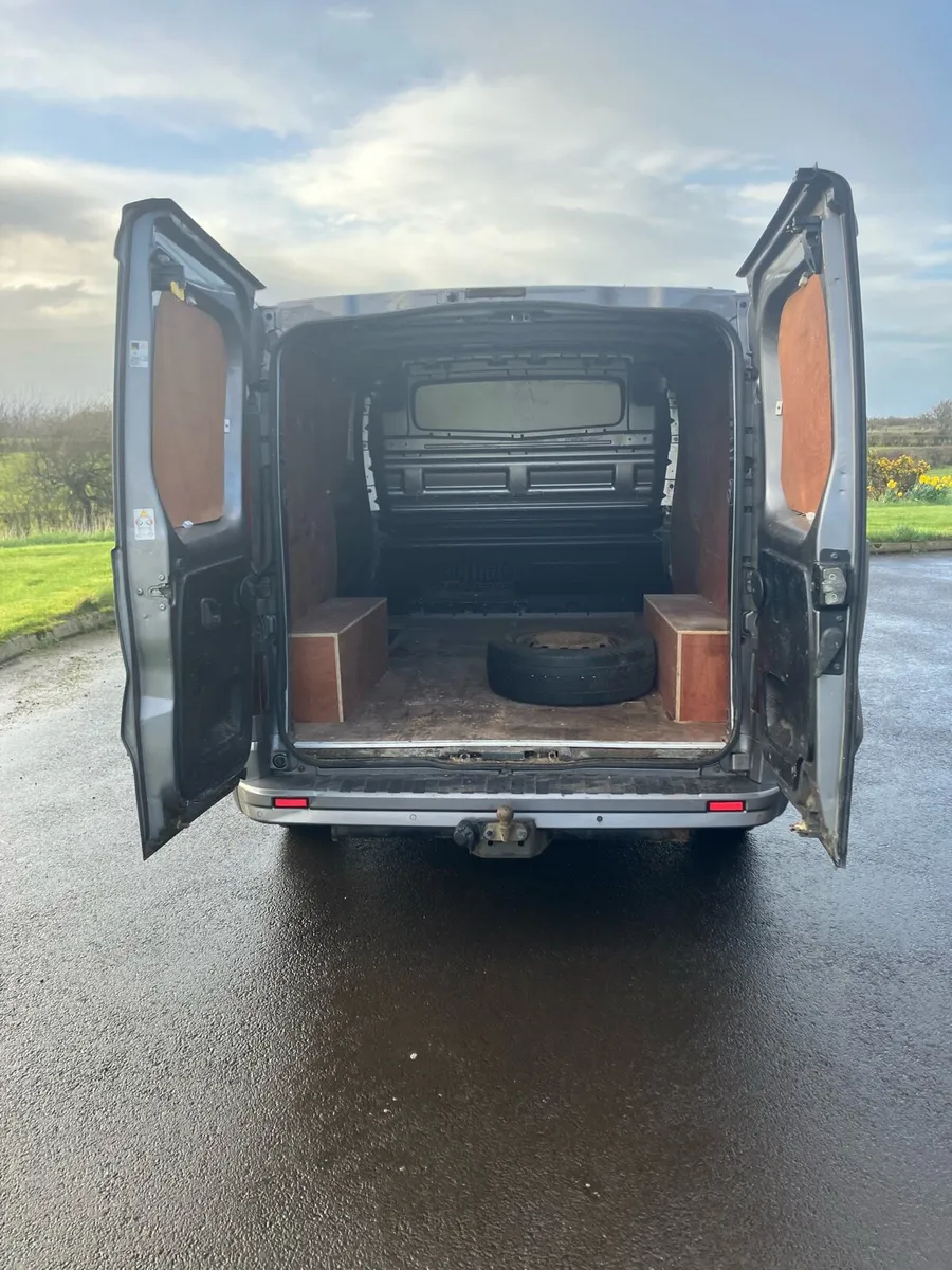 2017 vivaro - Image 3