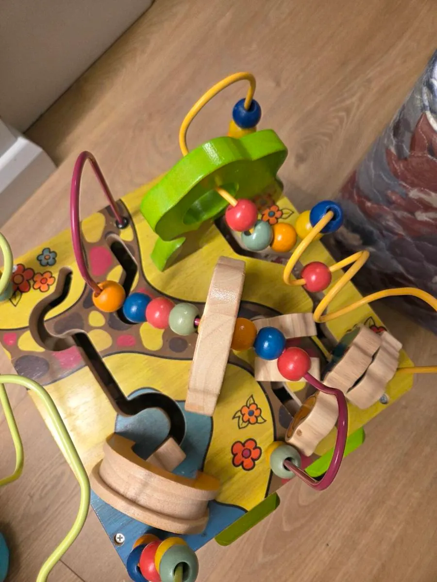 Battat Zany Zoo Wooden Activity Cube Assortment - Image 3