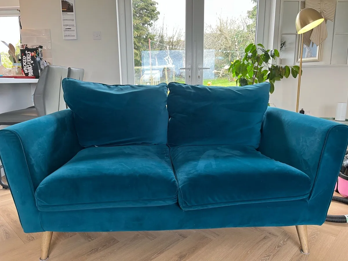 Ivy sofa 3 seater, 2 seater & footstool - Image 2