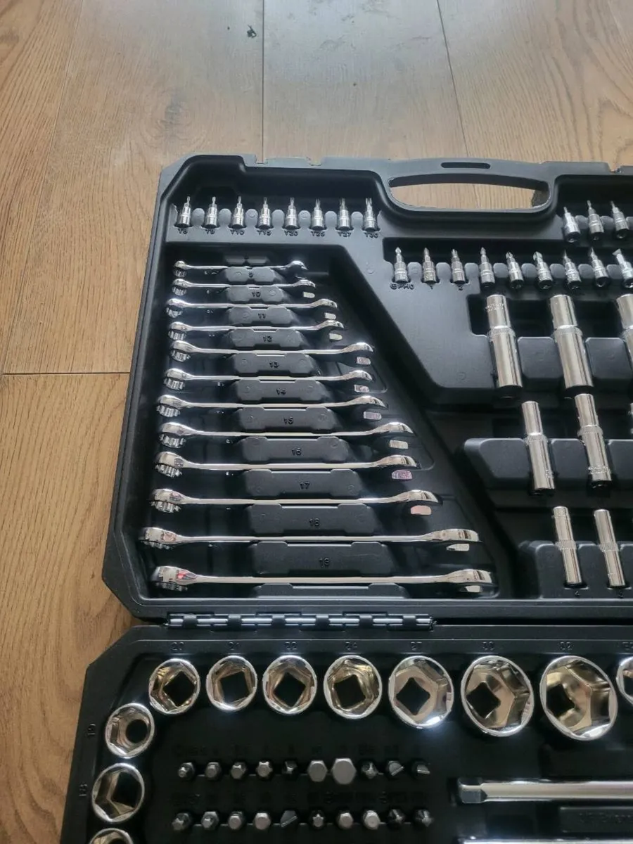 225pcs socket set - Image 4